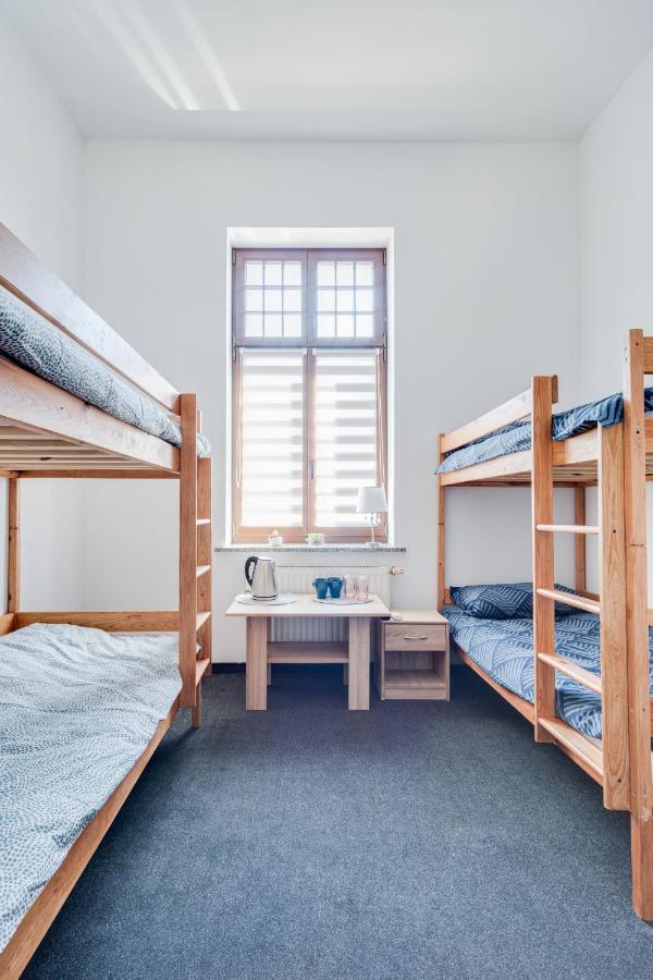 Hostel Opole Glowne Kültér fotó